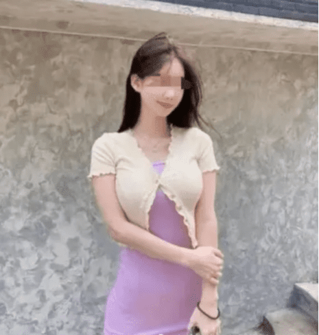 Dating a fan, demanding a house and a car, then breaking up: female streamer has intimate photos leaked 4 photo-1749897333409
