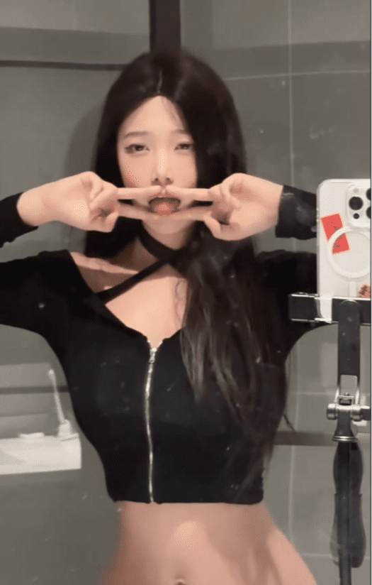 Hot girl "wants to be famous," deliberately engaging in tricks to attract viewers? 2 Hot girl