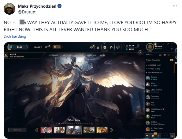 Player expresses excitement after receiving the Kayle Battle skin from Riot. Player expresses excitement after receiving the Kayle Battle skin from Riot.