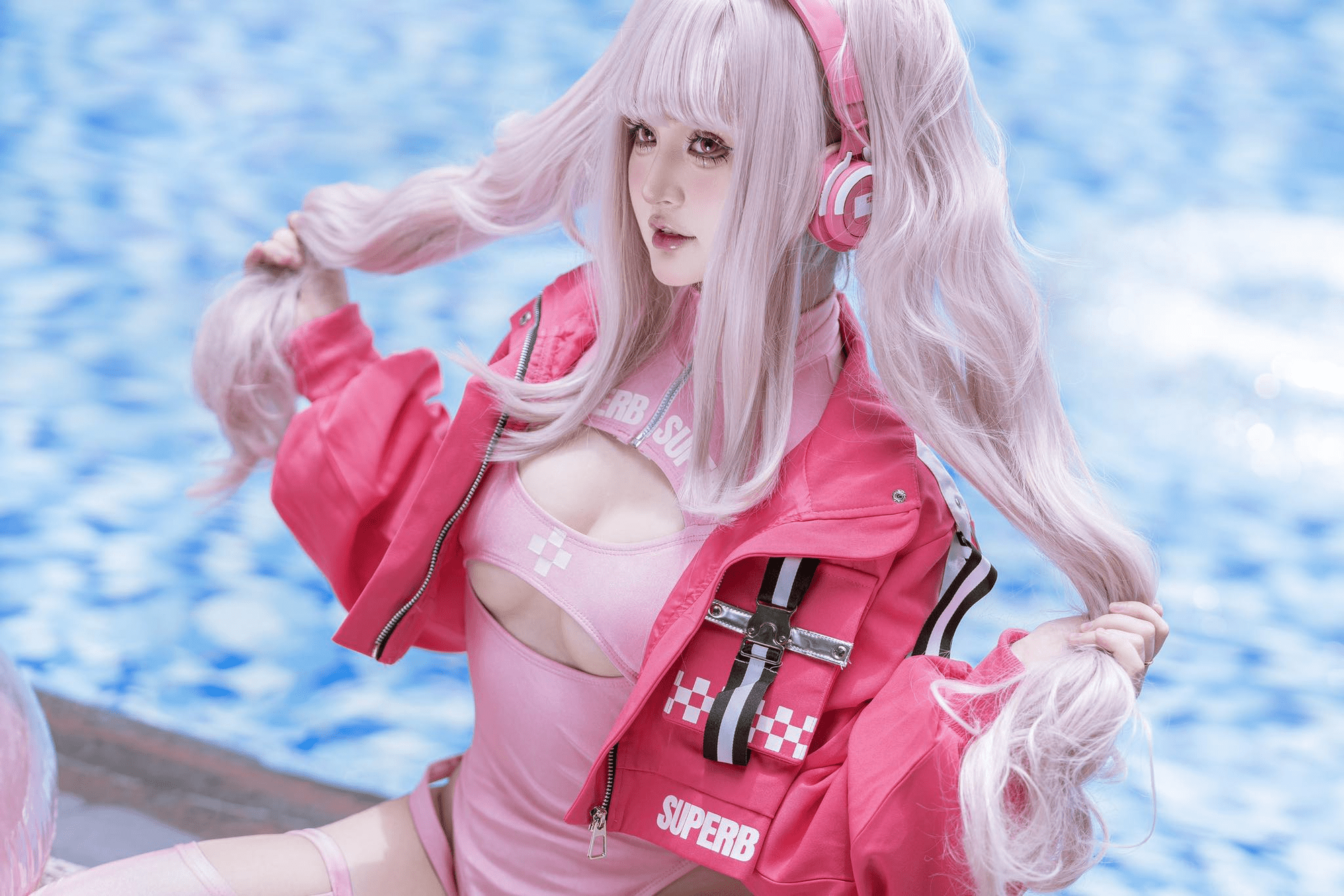 Video: The Fiery Comeback of Alice Xuân Hoài, Different from Her Time as a Hot Free Fire Streamer 13 Video: Heavy Alice's rising fame as a Free Fire streamer.