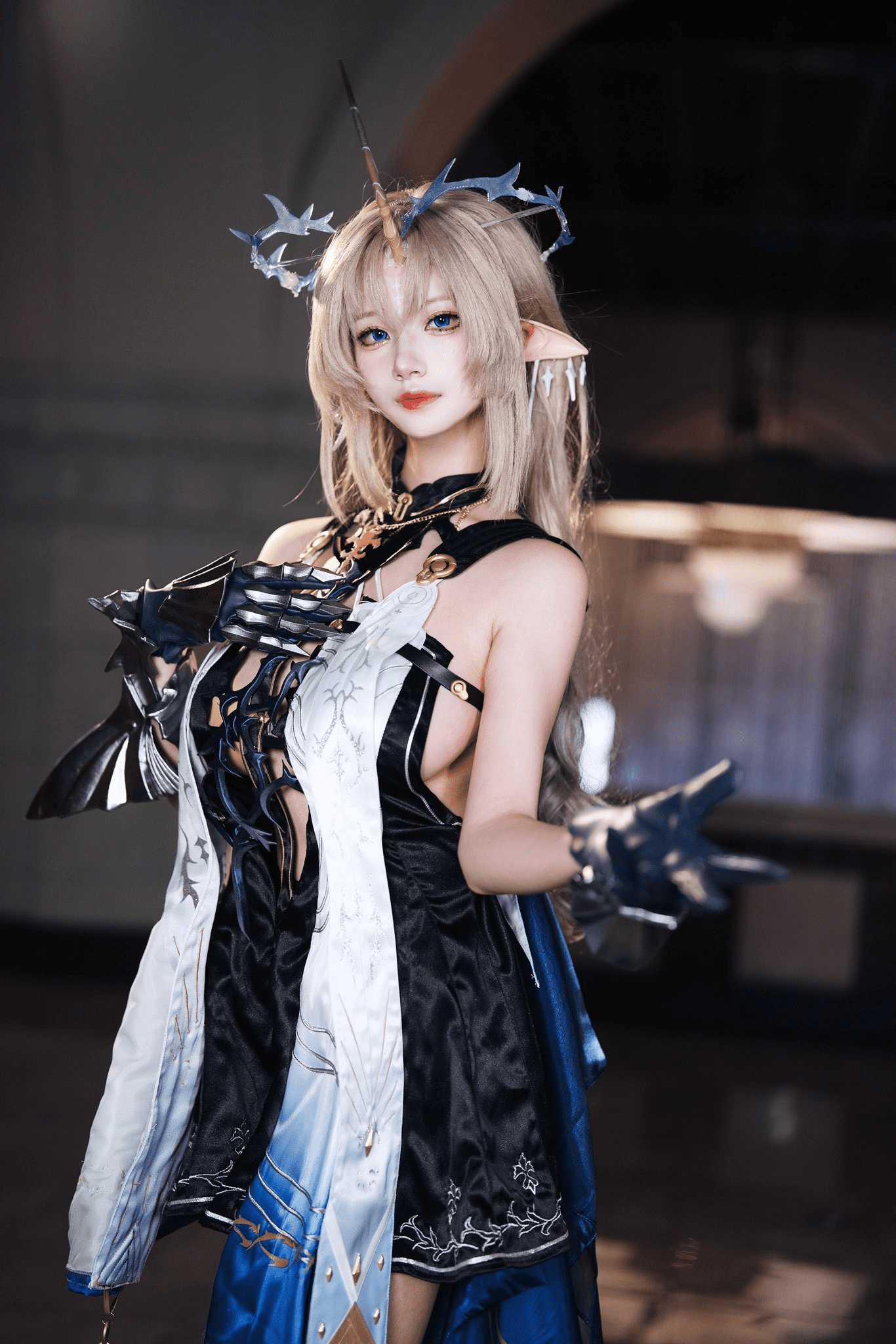The Newbie 'Angel' of the Cosplay Community, Transforming Each Time to Captivate Gamers 2 Xier Cosplay Performance