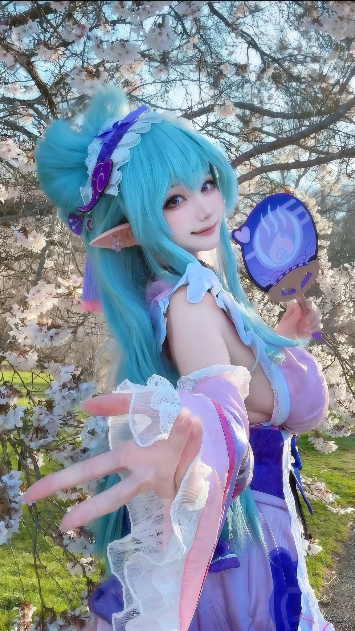 The Newbie 'Angel' of the Cosplay Community, Transforming Each Time to Captivate Gamers 4 Xier's Artistic Showcase