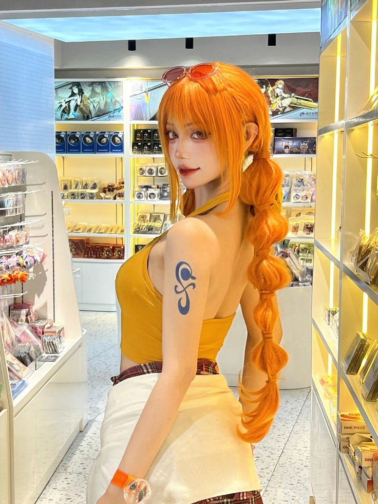 Cosplay Nami, when the One Piece goddess comes to life perfectly down to the millimeter 1 Cosplay Nami, bringing the One Piece character to life with stunning accuracy.