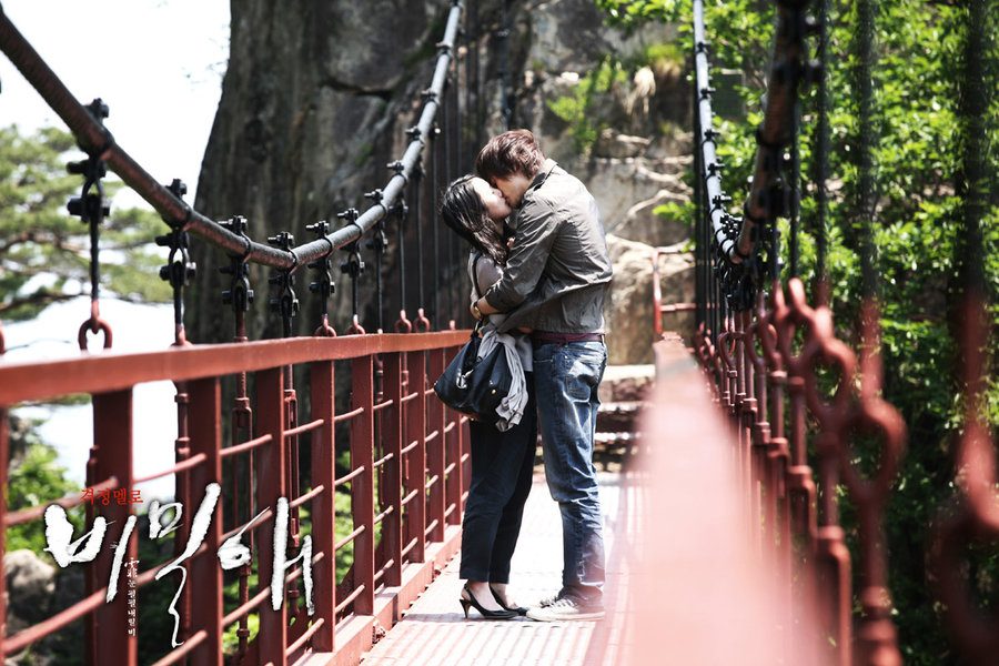 18+ Korean Movie Labeled "Forbidden for the Weak-hearted": A Girl Loves Both Twin Brothers, Extremely Confusing Ending 3 18+ movie Secret Love