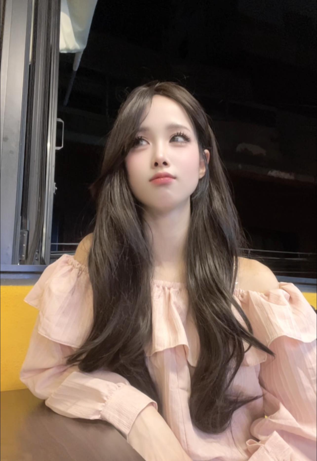 Impressive for being as beautiful as a dream, captivating male fans, female cosplayers lament about being "flirted" by male fans 6 A stunning cosplayer captivating male fans
