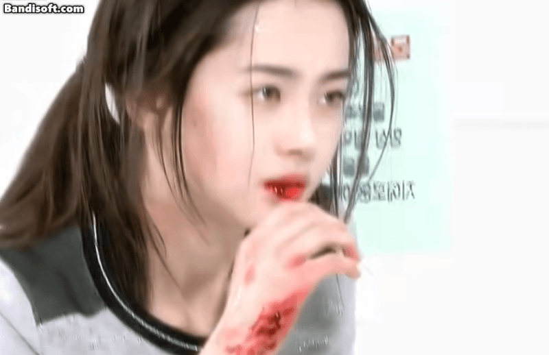 Korean Beauty So Stunning That Everyone Thinks She's "Artificial Visual": A One-of-a-Kind Gaze, You Might Not See Again in 100 Years 1 Go Ara's stunning visuals