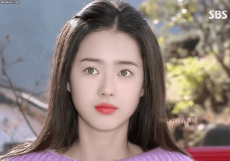 Korean Beauty So Stunning That Everyone Thinks She's "Artificial Visual": A One-of-a-Kind Gaze, You Might Not See Again in 100 Years 7 Go Ara's stunning visuals