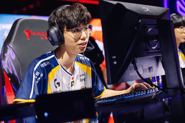 T1's strategy T1's strategy