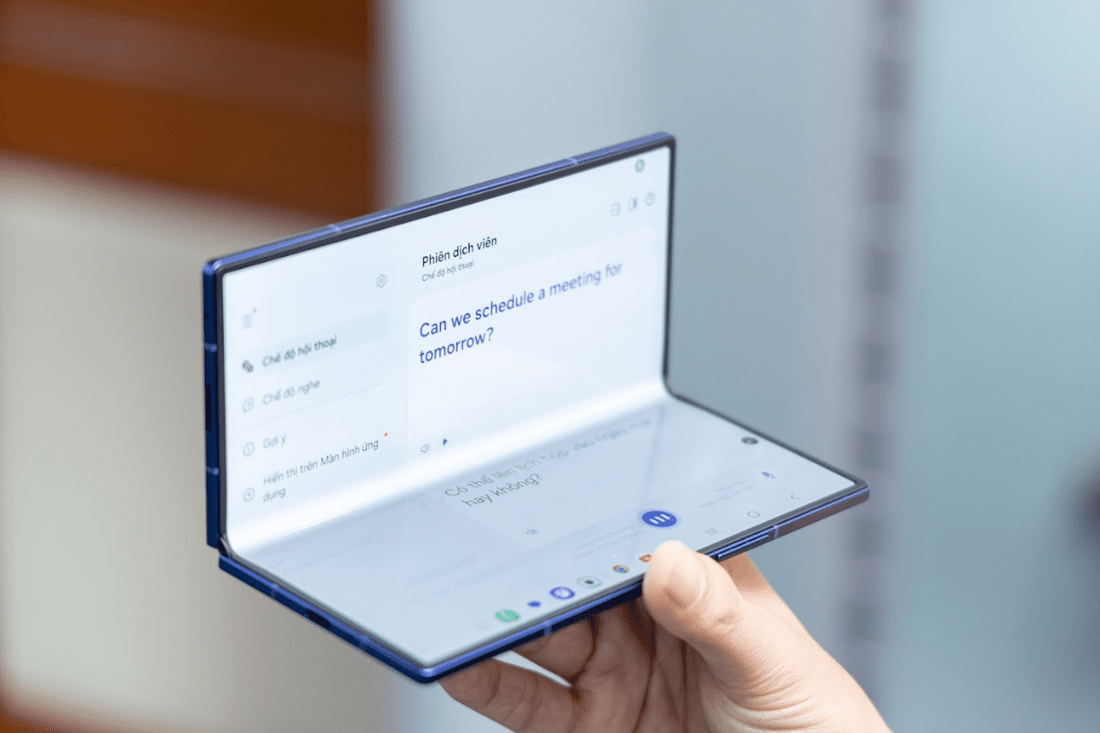Samsung Galaxy Z Fold7 Ultra-thin Breakthrough – Smart Leadership 11 Samsung Galaxy Z Fold7 - Ultra Thin and Smart