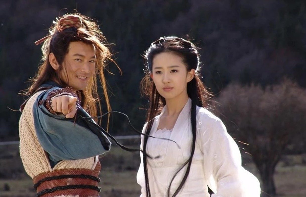 Daniel Chan as Yang Guo from The Legend of the Condor Heroes Daniel Chan as Yang Guo from The Legend of the Condor Heroes