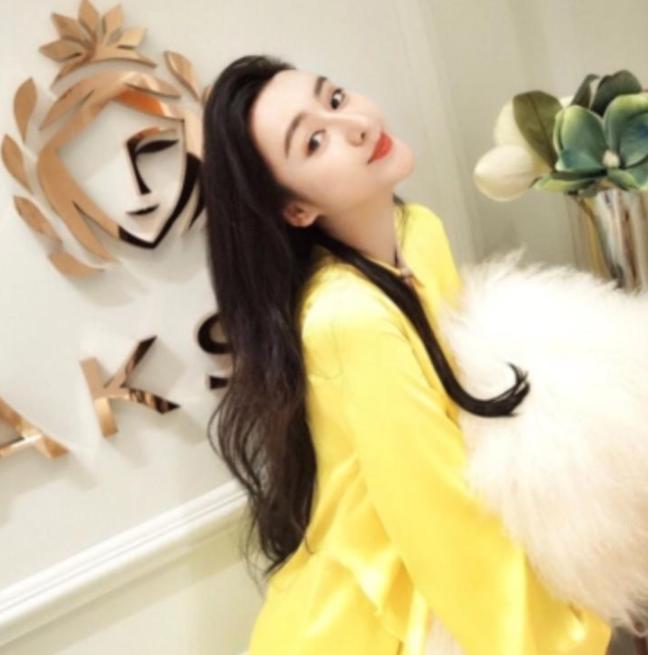 30 Billion, 8 Years of Surgery, Married to a Cosmetic Surgeon: What Happened to the Beautiful Hot Girl? 6 Ha Thu Tay at Events